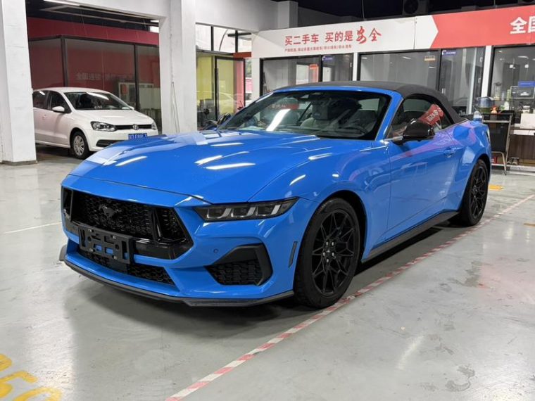 Ford Mustang 2.3T EcoBoost Convertible Sport