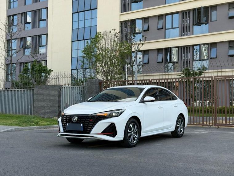 Changan Eado PLUS NE 1.4T GDI DCT