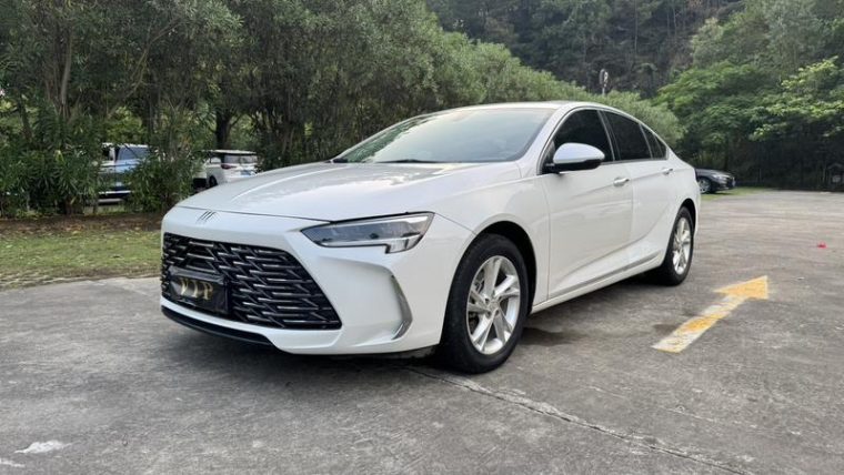 Buick Regal 25T