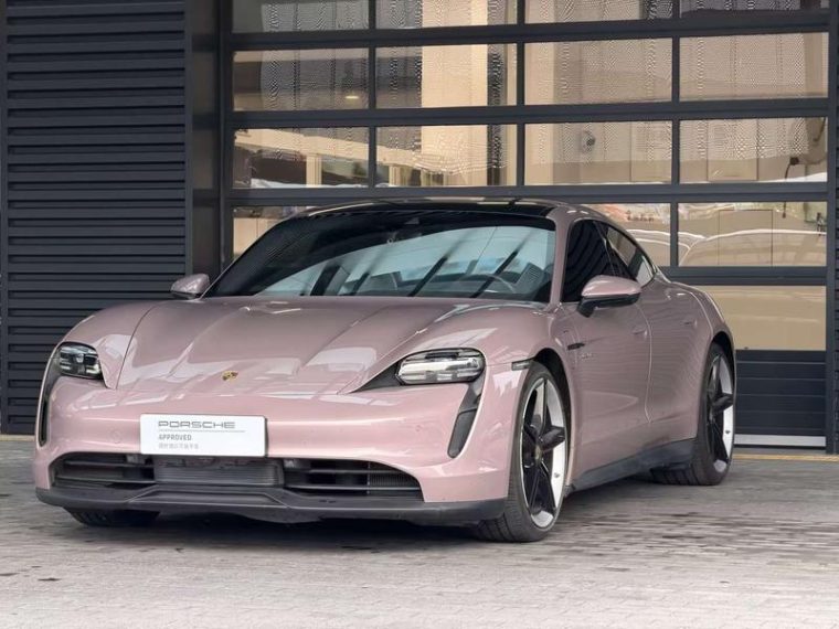 Porsche Taycan