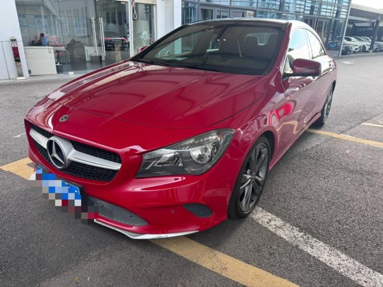 Mercedes-Benz CLA (Import) CLA 200 Dynamic