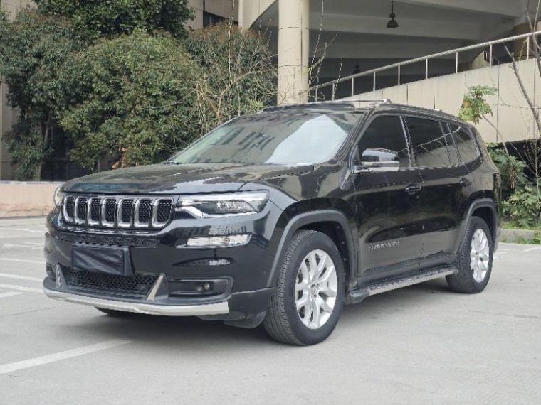 Jeep Commander 2.0T VI