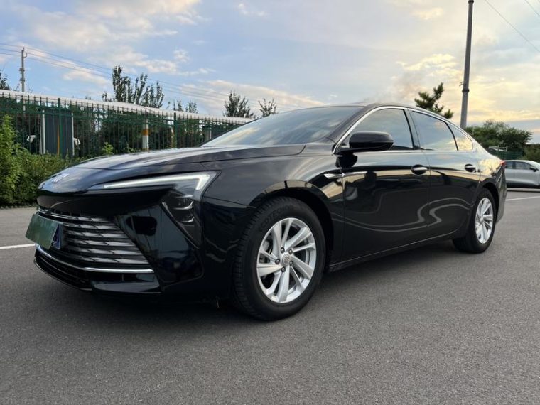 Buick LaCrosse 25T CVT