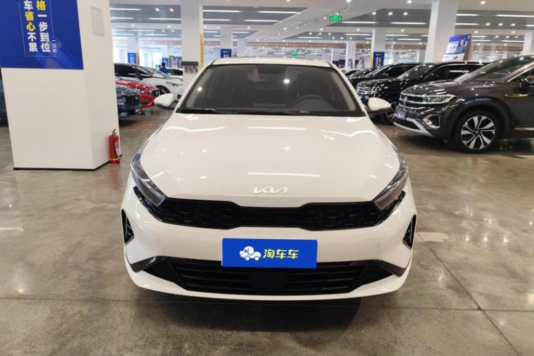 Kia K3 1.5L IVT
