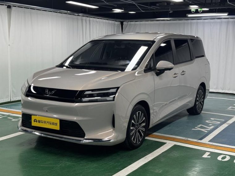 Wuling 730 500km