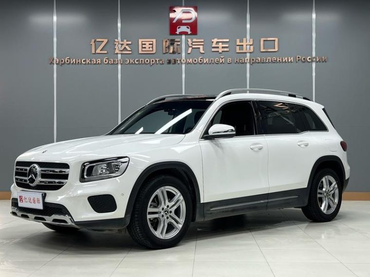Mercedes-Benz GLB 180