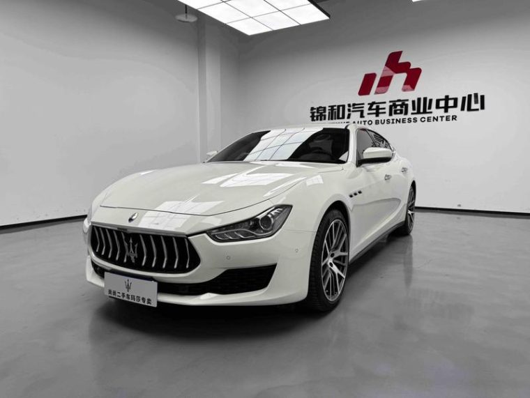 Maserati Ghibli 3.0T 350Hp Standard