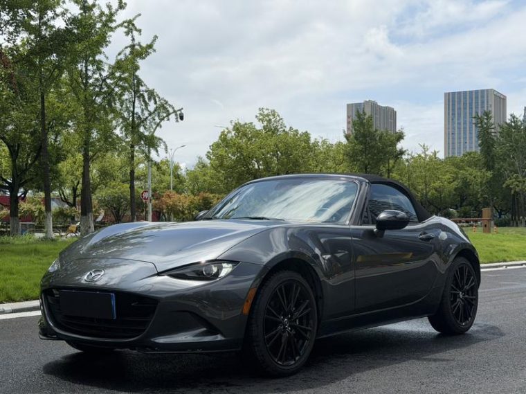 Mazda MX-5 2.0L 2
