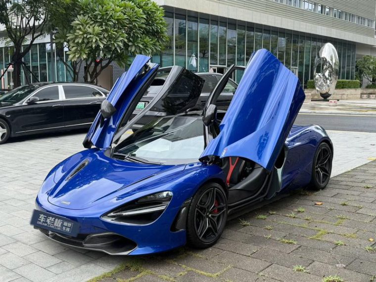 McLaren 720S 4.0T Coupe