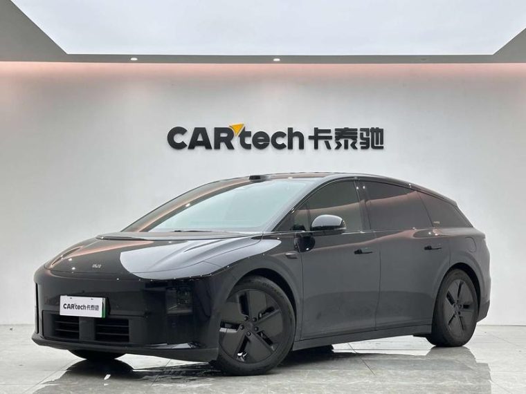 Li Auto i6 2WD Standard Edition