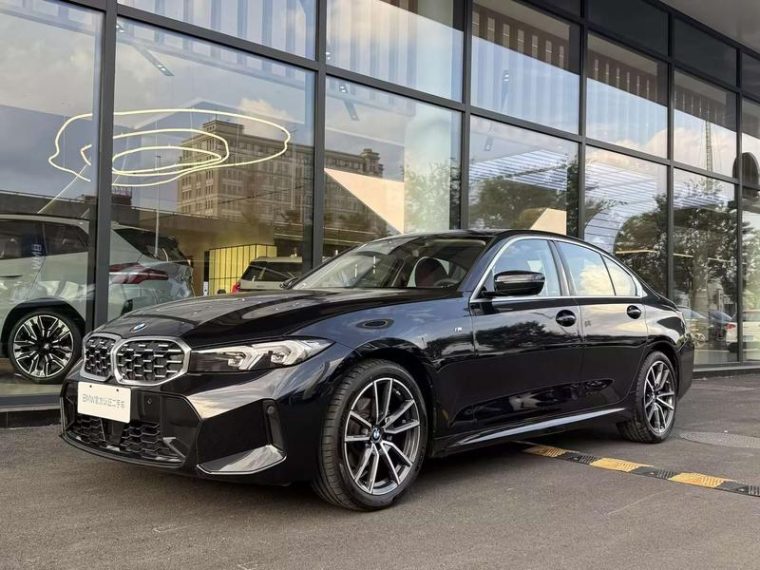 BMW 3-Series 325i M Sport Package
