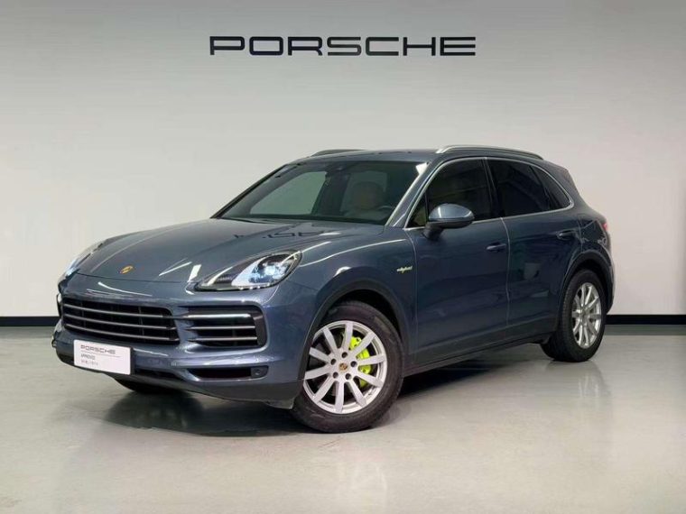 Porsche Cayenne E-Hybrid 2.0T