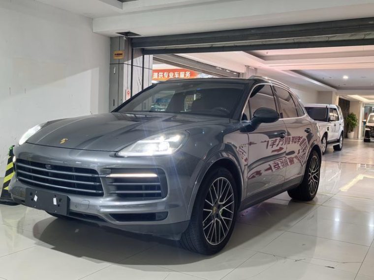 Porsche Cayenne E-Hybrid 2.0T