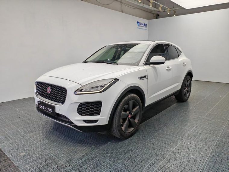 Jaguar E-PACE P200 S