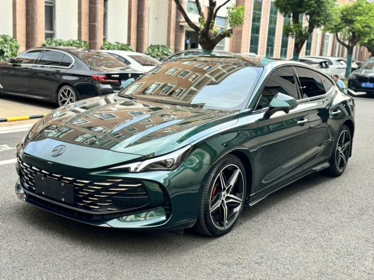 MG 7 2.0T Trophy+