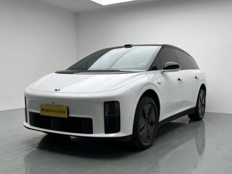 Li Auto i6 2WD Standard Edition