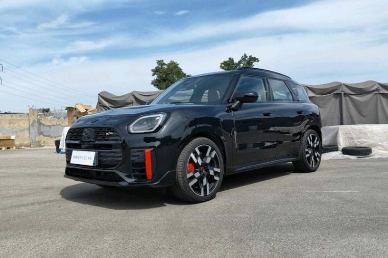 MINI JCW COUNTRYMAN 2.0T JOHN COOPER WORKS ALL4