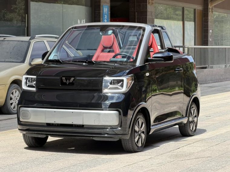 Wuling MINI EV Convertible
