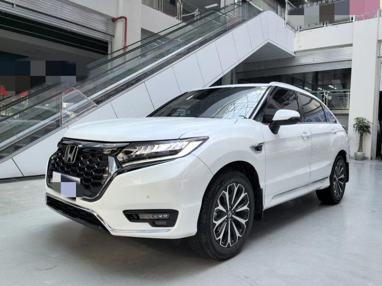 Honda UR-V 370TURBO
