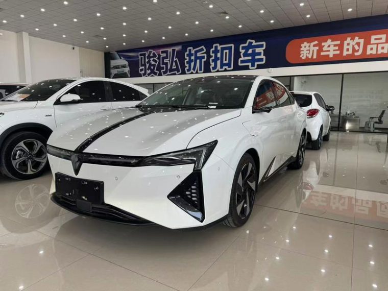 Lingxi L +