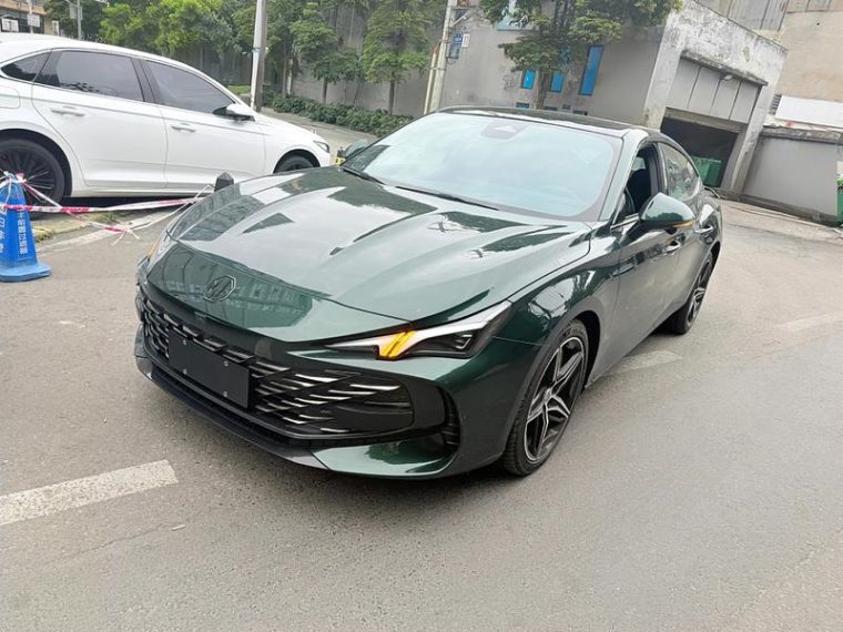 MG 7 2.0T Trophy+