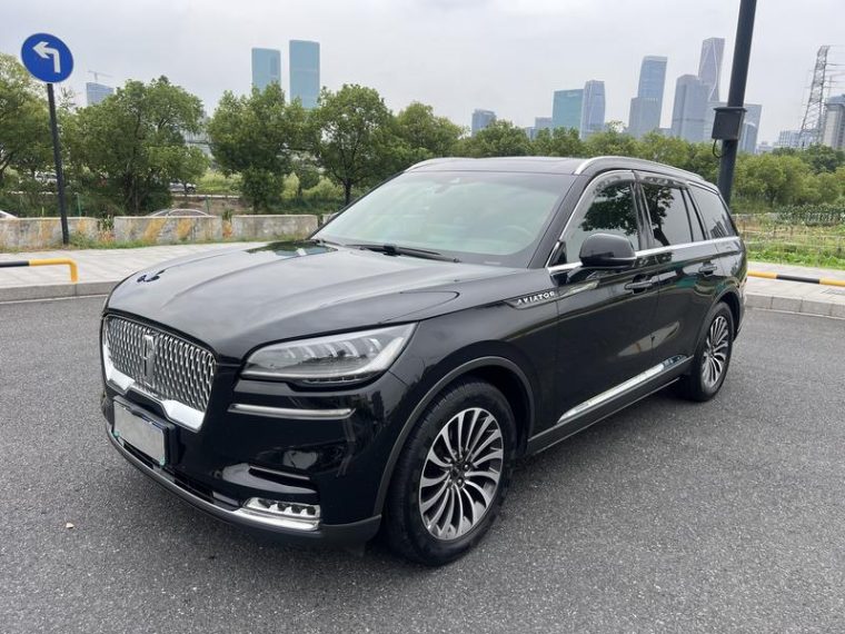 Lincoln Aviator 3.0T V6