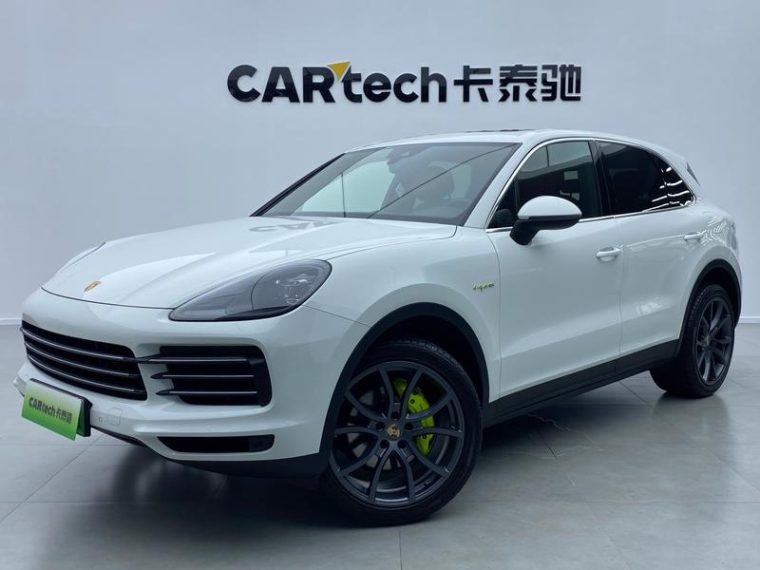 Porsche Cayenne E-Hybrid 2.0T