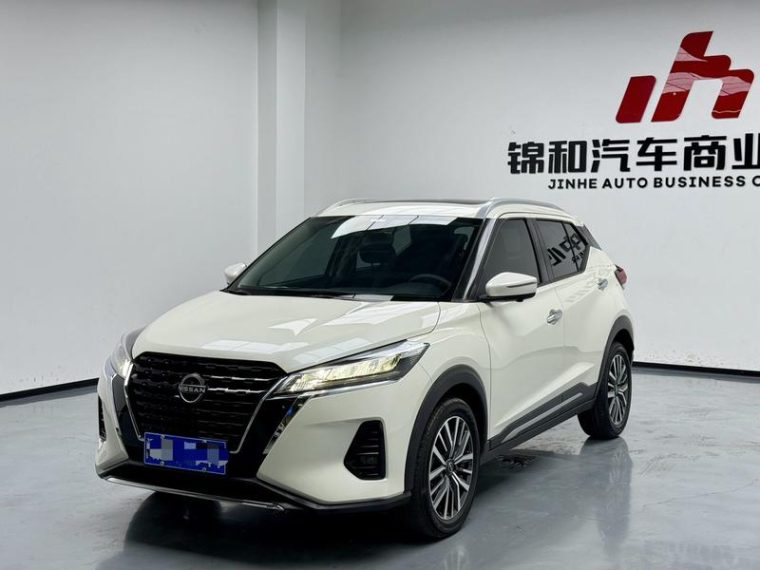 Nissan Kicks 1.5L 「 」