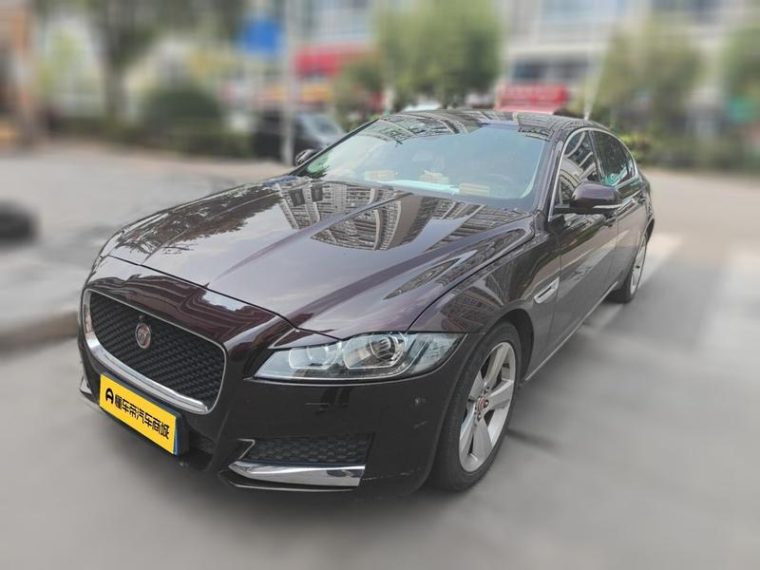 Jaguar XFL 2.0T P200