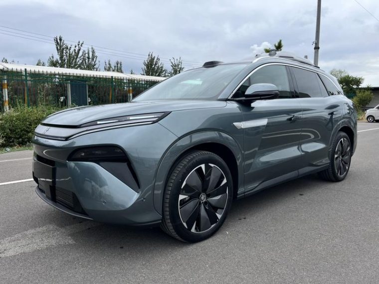 BYD Tang L DM DM-p 175KM