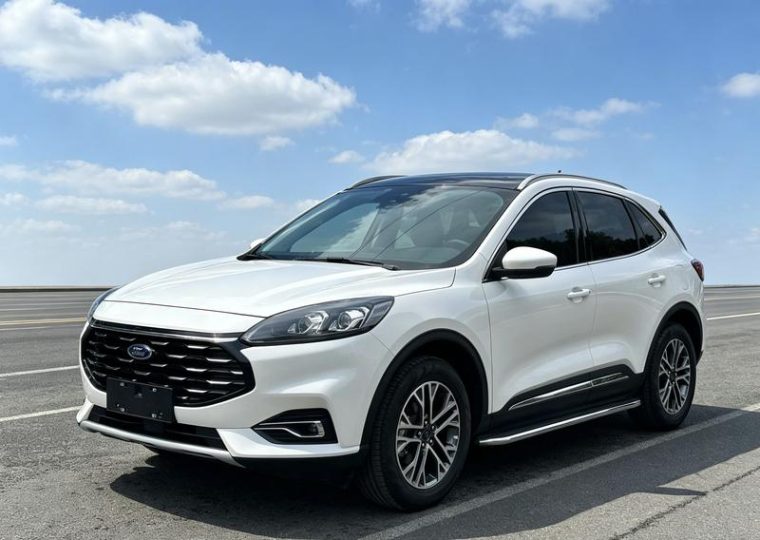 Ford Escape EcoBoost 245