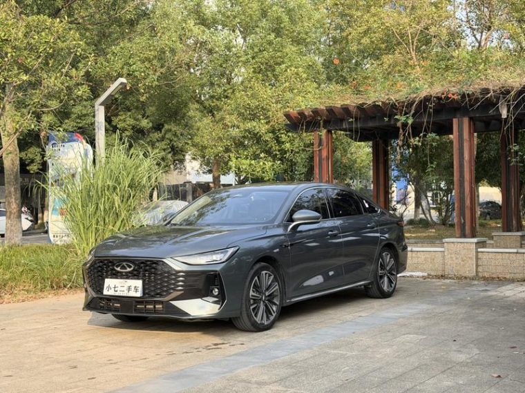 Chery 8 PRO 1.6T DCT +