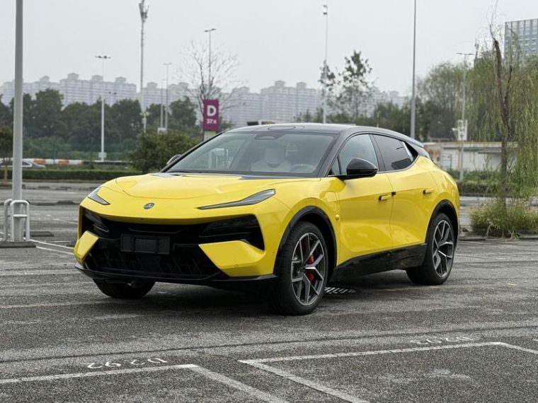 Lotus Eletre 600