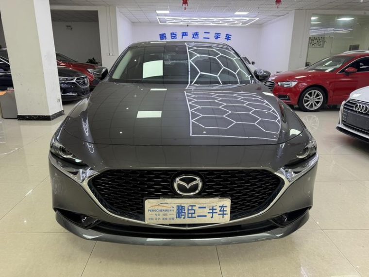 Mazda 3 2.0L AT Zhiya