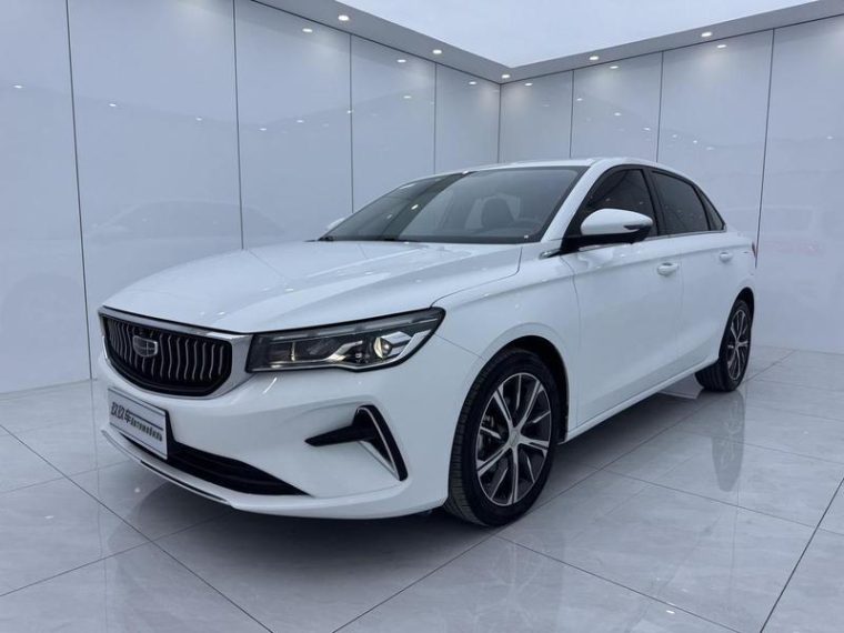 Geely Emgrand 4 1.5L CVT
