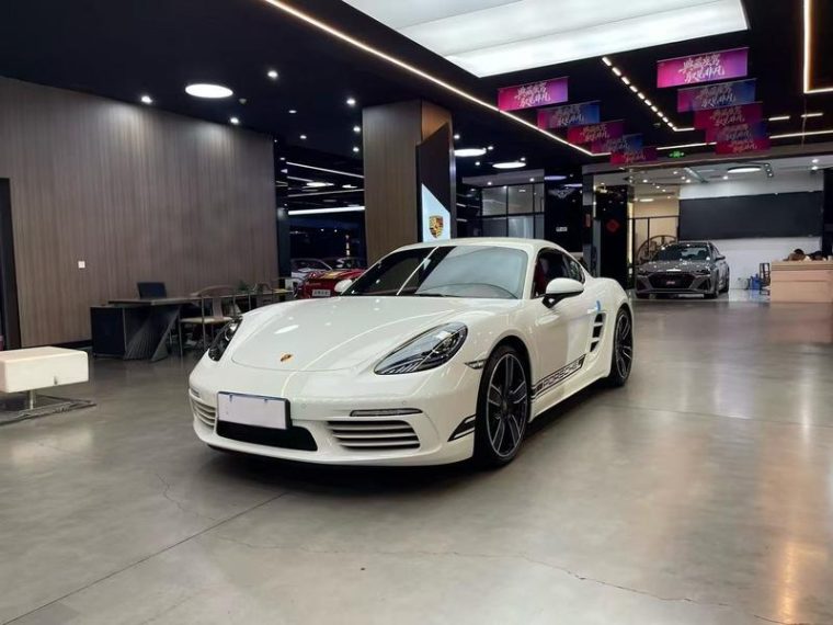 Porsche 718 Cayman 2.0T
