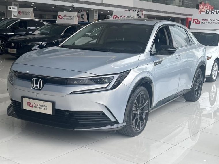 Honda e:NP2 2 Advanced