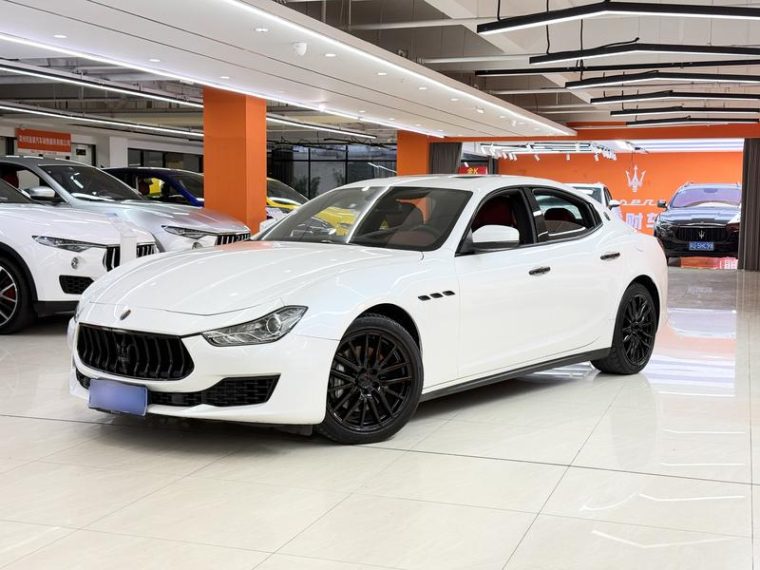 Maserati Ghibli 3.0T 350Hp Standard