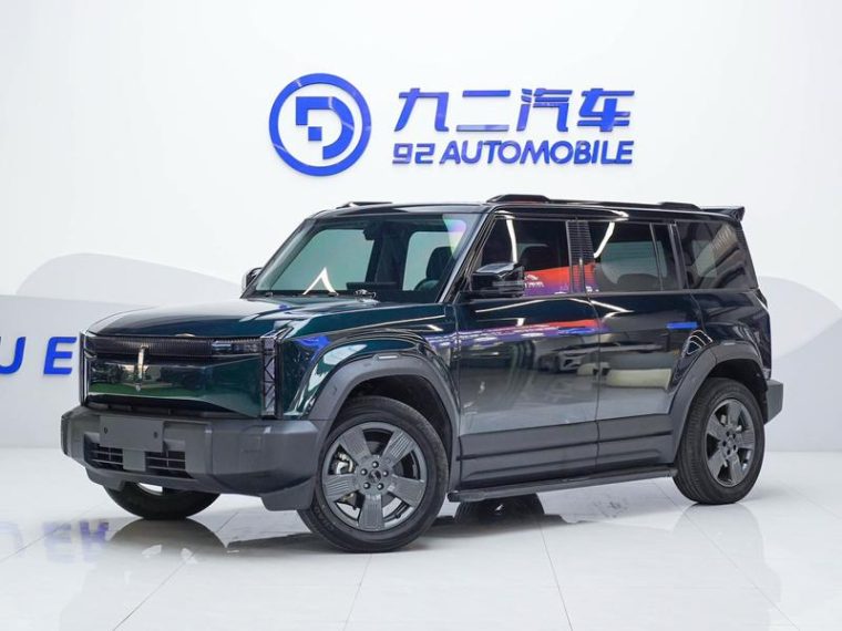 iCAR 03 2WD Standard Advanced Edition