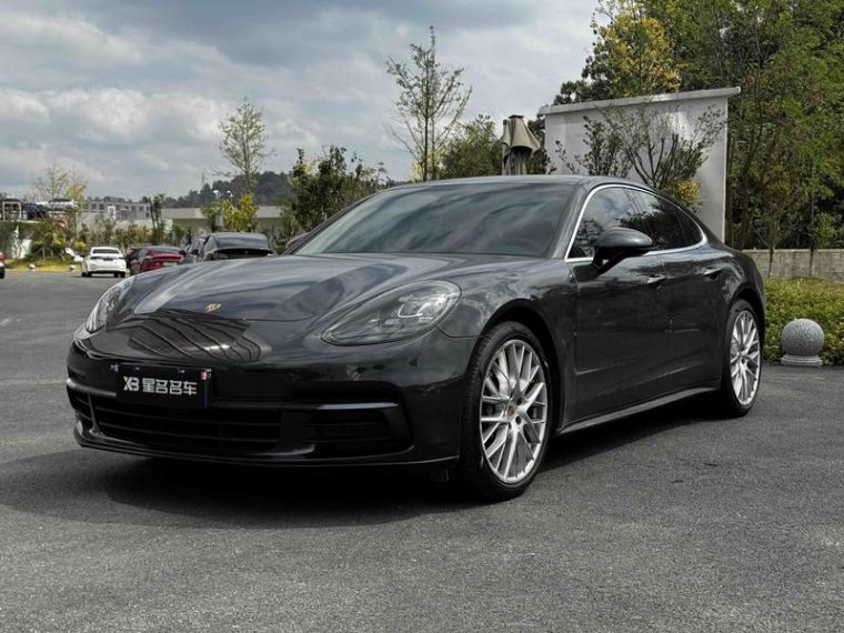 Porsche Panamera 3.0T