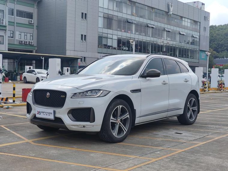 Jaguar F-PACE 2.0T 300 Sport
