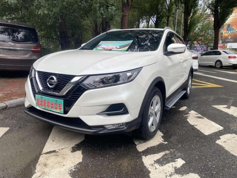 Nissan Qashqai 2.0L XV Smart