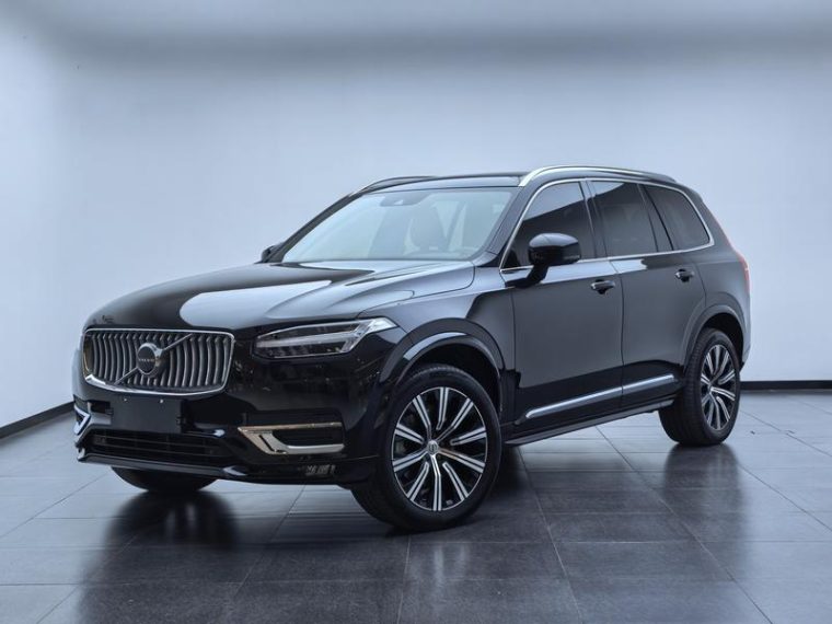 Volvo XC90 B6 7