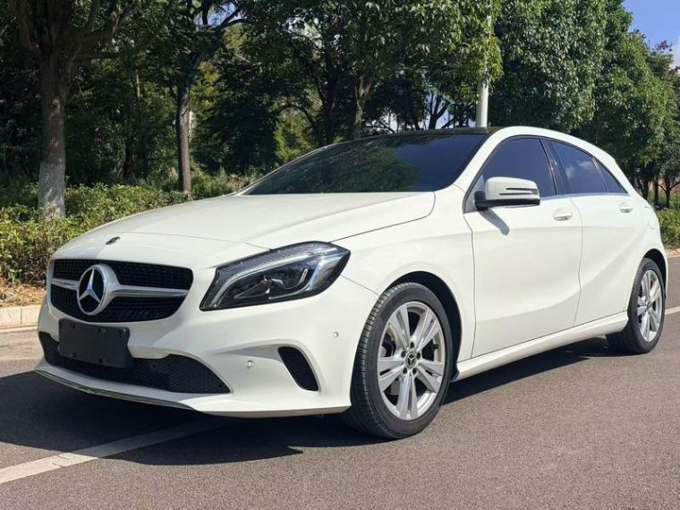 Mercedes-Benz A-Class (Import) A 200