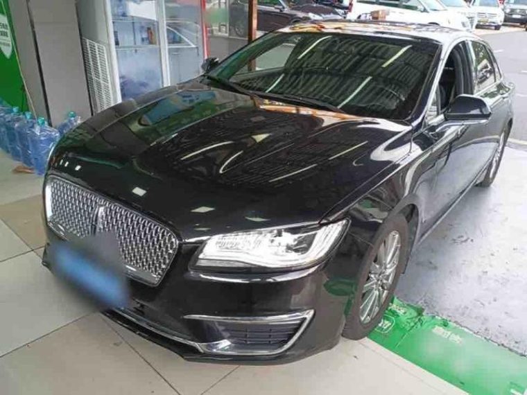Lincoln MKZ 2.0T