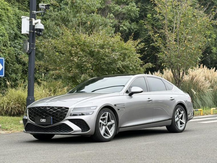 Genesis G80 2.5T