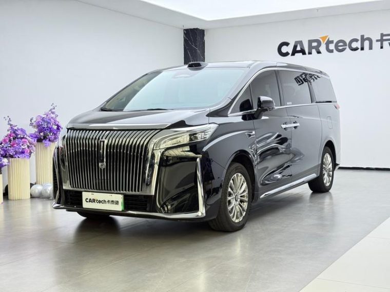 WEY PHEV 8