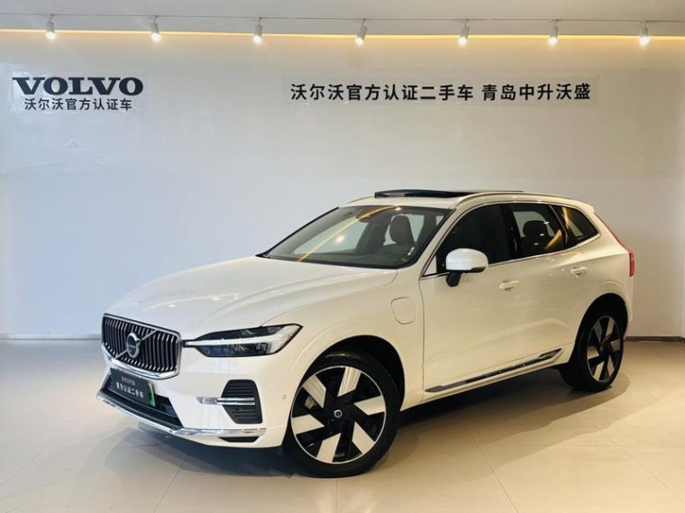 Volvo XC60 T8 4WD Long Range Zhiyuan Luxury