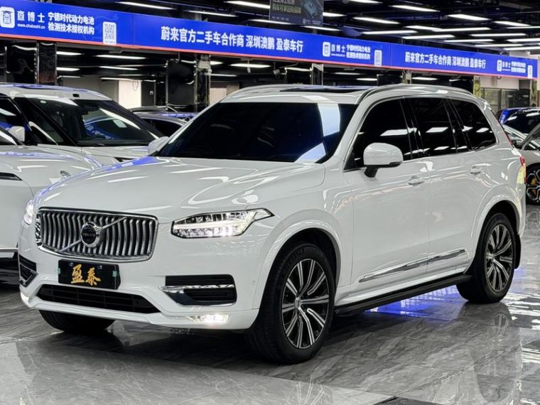 Volvo XC90 B6 7