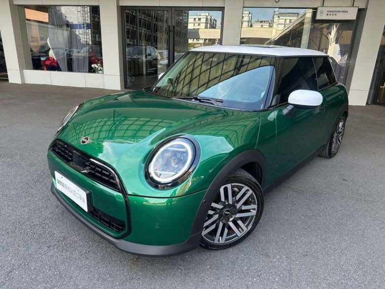 MINI MINI 1.5T COOPER 3-door Classic Line